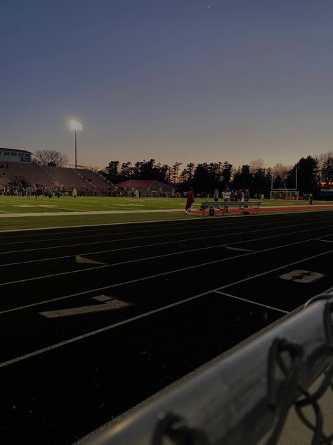 Sprinting Track Aesthetic, Track Field Aesthetic, Track Wallpaper Aesthetic, Track Meet Aesthetic, Track Athlete Aesthetic, Sprinter Aesthetic, Sports Day Aesthetic, Pjo Olympics, Track Aesthetic Running