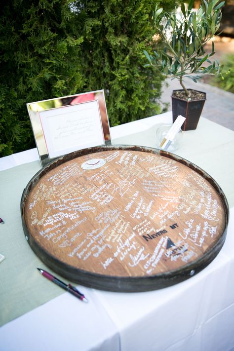 Wine Barrel Guest Book, Barn Weddings Ideas, Wine Vineyard Wedding, Vineyard Party, Creative Wedding Guest Books, Winery Decor, Barn Wedding Centerpieces, Whiskey Barrel Ideas, Wine Barrel Decor