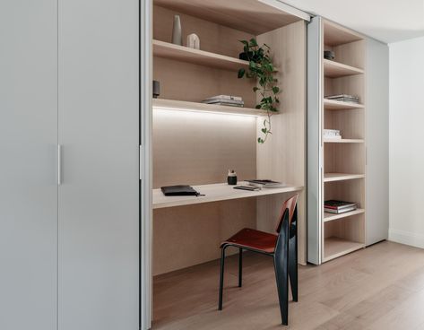 CONTEMPORIST | Contemporist features great ideas from the world of design, architecture, interior design, furniture, lighting, and art Hidden Office, Gray Shower Tile, Hidden Desk, Minimalist Cabinet, Modern Appartement, Home Office Closet, Closet Office, Office Nook, Study Nook