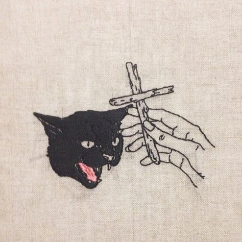 Hand embroidery by Adipocere Arte Sketchbook, Wow Art, Australian Artists, Embroidery Art, Dark Art, Cat Art, Aesthetic Art, A Black, Art Inspo