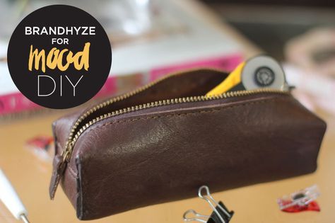 Handstitched Leather Bag, Pencil Case Diy, Pencil Case Pattern, Mood Sewciety, Diy Pencil Case, Mood Designer Fabrics, Leather Working Tools, Kids School Supplies, Wallet Tutorial