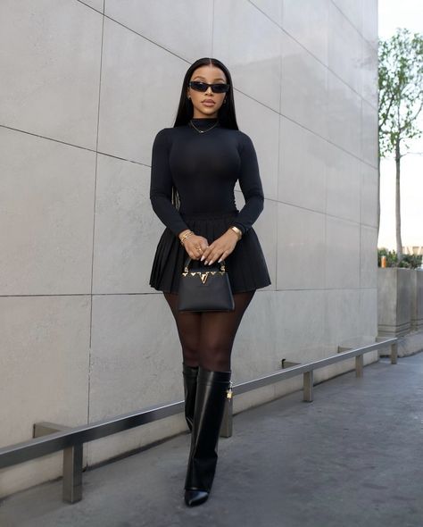 All Black Outfit Party Black Women, Classy Outfits With Boots, Black White Outfits Classy, Black And White Classy Outfits, Black Attire Outfit Women, Aries Midheaven, Faith Nketsi, Extravagant Outfits, Golden Globes Red Carpet