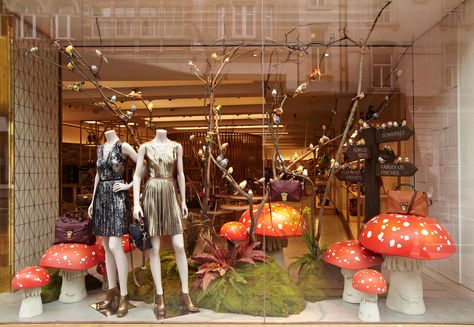 Mulbberry Toadstools Mushroom Window Display, Jesenske Dekoracije, Forest Decorations, Forest Halloween, Spring Window Display, Elemental Design, Fashion Mannequin, Giant Mushroom, Window Display Retail