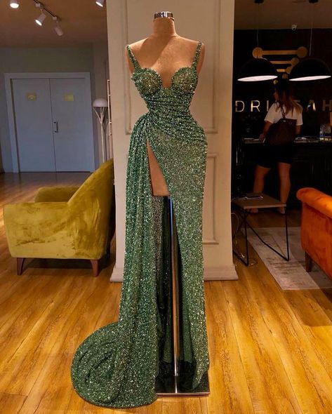 Sequin Prom Dresses Mermaid, Body Dresses, Prom Dress Sleeveless, Sweetheart Corset, Stile Blair Waldorf, Luxurious Dresses, Mermaid Evening Gown, Mermaid Prom Dress, Custom Prom Dress