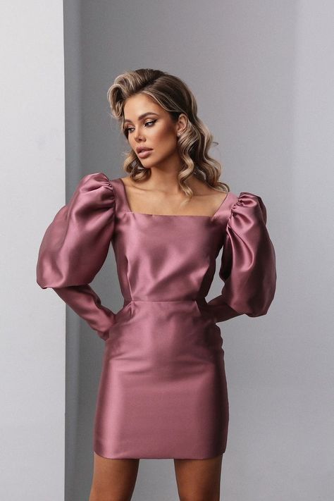 Puff Sleeves Outfit, Baby Pink Gown, Mini Pink Dress, Sleeves Outfit, Fran Fine Outfits, Prom Dress Cocktail, Blush Collection, Puff Sleeves Dress, Dress With Gloves