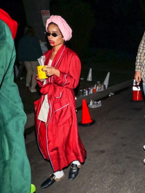 Zoe Kravitz  Casamigos Halloween Party in Beverly Hills https://ift.tt/2QerYqy Zoe Kravitz Halloween, Celebrity Updates, Zoe Kravitz, October 27, Los Angeles California, Beverly Hills, Halloween Party, Dress Up, Angeles