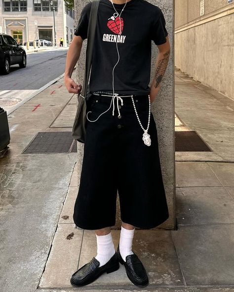 GO on my tik tok:0verl00ked #outfit #streetwearoutfitsmen #baggyoutfit #outfitinspo #streetwear #fashion #baggy #outfitmen Ac Outfits, Summer Fits Men, Streetwear Fashion Baggy, Oversize Outfit, Fashion Baggy, Masculine Fashion, Mens Outfit Inspiration, Summer Fits, Baggy Pant