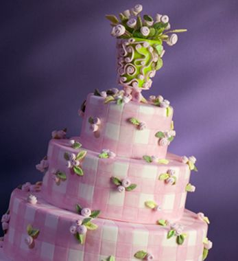 Cake decorating- I love the gingham look! Gingham Cake Ideas, Gingham Birthday Cake, Gingham Gorgeous Bath And Body Works, Gingham Cake, Gingham Gorgeous, Impressive Cakes, Pastel Gingham, Gingham Party, Gingham Fashion