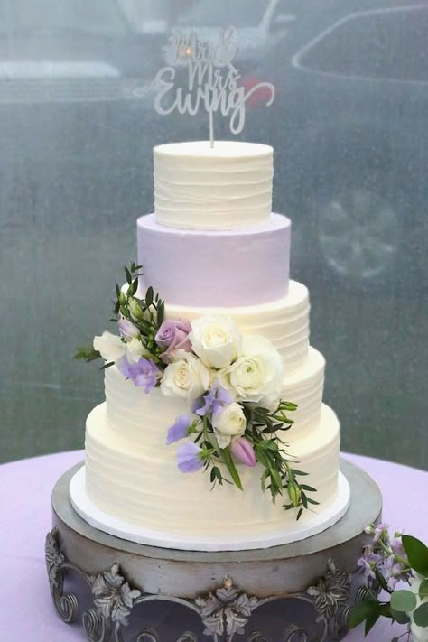 Wedding Cupcake Cake, 4 Tier Cake, Lavender Wedding Cake, Lavender Wedding Theme, Purple Wedding Cake, Lavender Cake, Purple Wedding Cakes, Plum Wedding, Purple Wedding Theme