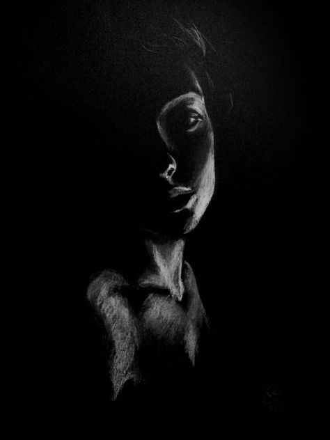 White charcoal on black paper by @kelseyknobel White On Black Portrait Drawing, Reverse Charcoal Drawing, Chalk On Black Paper Art, Charcoal On Canvas Drawing, White Chalk Art On Black Paper, Charcoal And Chalk Drawings, Portraits On Black Paper, Black And White Charcoal Drawings, Messy Charcoal Sketches