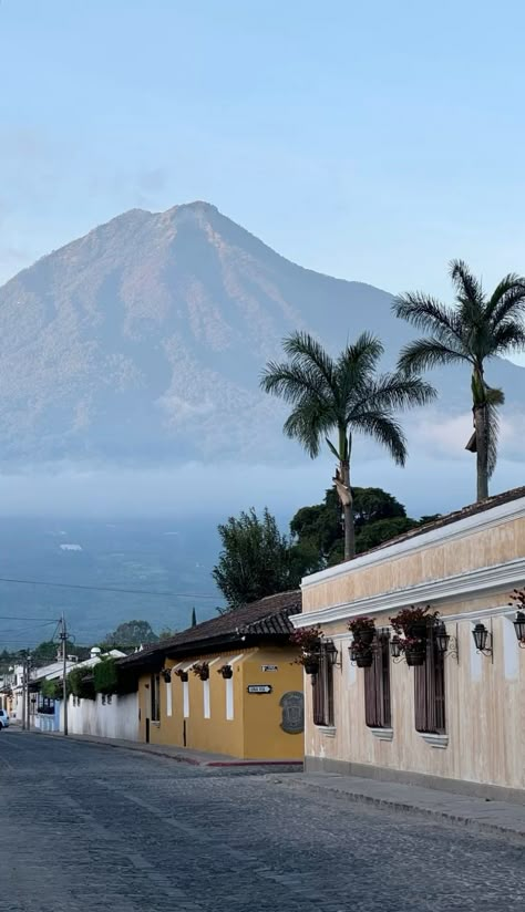 #guatemala #antigua #guatemalaaesthetic Antigua Guatemala Aesthetic, Antigua Aesthetic, Guatemala Culture, Guatemala Aesthetic, Guatemala Beaches, Guatemala Trip, Travel Guatemala, 2025 Travel, Latin America Travel