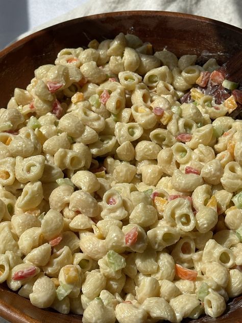 NY Deli Style Macaroni Salad — All Types Of Bowls Deli Style Macaroni Salad, Creamy Brussel Sprouts, Ny Deli, Types Of Bowls, Spring Pasta Salad, Spring Pasta, Side Salads, Pesto Tortellini, Pasta Salad With Tortellini