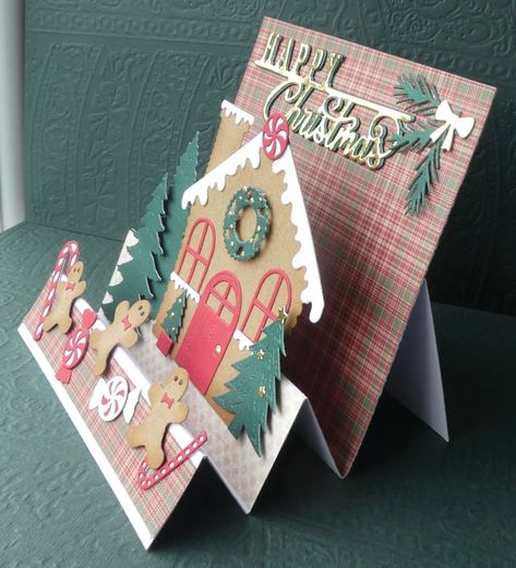 Baking Images, Gingerbread House Card, Paper Cards Diy, Folded Christmas Cards, Sweet Gingerbread, Gingerbread Cards, Chirstmas Decor, Fancy Fold Card Tutorials, Idee Cricut