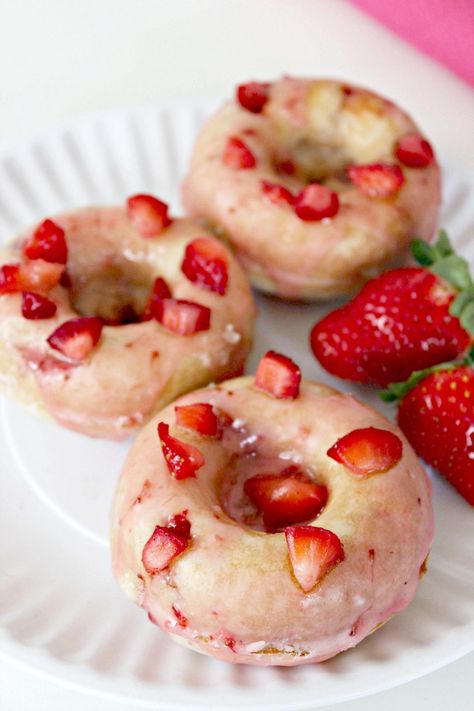 Glazed Strawberry Baked Donuts Recipe ~ FoodieFather.net ~ doughnuts dessert breakfast Baked Donuts Recipe, Strawberry Donut, Baked Donut Recipes, Kid Recipes, Dessert Breakfast, Strawberry Donuts, Lemon Ice, Scrumptious Food, Donuts Recipe