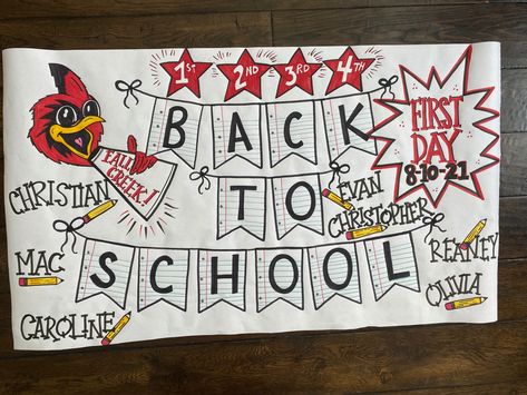 Painted Banner School, Welcome Back To School Banners Ideas, School Banners Ideas, First Day Of School Banner Painted, Back To School Painted Banner, Welcome Back To School Posters, Welcome Back To School Sign, First Day Of School Banner, Teacher Banner