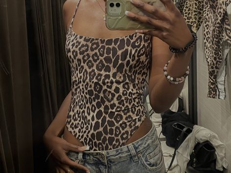 Leopard Bodysuit Outfit, Leopard Jeans Outfit, Stargirl Outfits, Leopard Bodysuit, Leopard Outfits, Bodysuit Outfit, Leopard Jeans, Jeans Outfit Summer, Body Suit Outfits