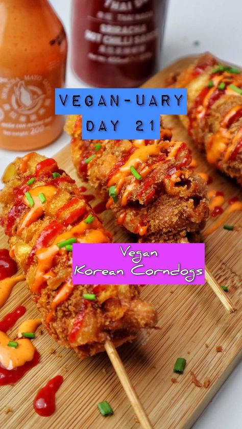 Vegan Korean Corndogs Recipe https://fooooods.com/vegan-korean-corndogs-whenmeateatsveg Vegan Corn Dog, Vegan Picnic Recipes, Vegan Korean Corn Dog, Vegetarian Korean Recipes, Vegan Korean Recipes, Vegan Corn Dogs, Vegan Korean Food, Vegan Chilli, Corndog Recipe