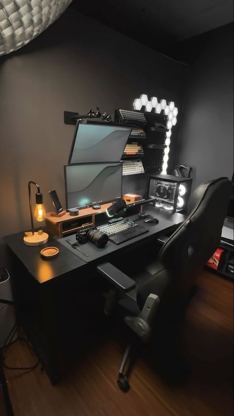 Quick setup tour 🙈 Will try to post these kind of videos daily to showcase products in the setup. LINK IN BIO 👀 #pc #setups #setupwars… | Instagram Black Setup, Gaming Computer Room, Tech Setup, Office Room Design, Setup Inspiration, Workspace Ideas, Computer Desk Setup, Computer Setups, Desk Setups