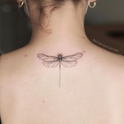 Firefly And Flowers Tattoo, Firefly Tattoo Design, Fineline Dragonfly Tattoo, Dragon Fly Back Tattoo, Fineline Dragonfly, Fineline Back Tattoo, Dragonfly Back Tattoo, Dainty Dragonfly Tattoo, Firefly Tattoo