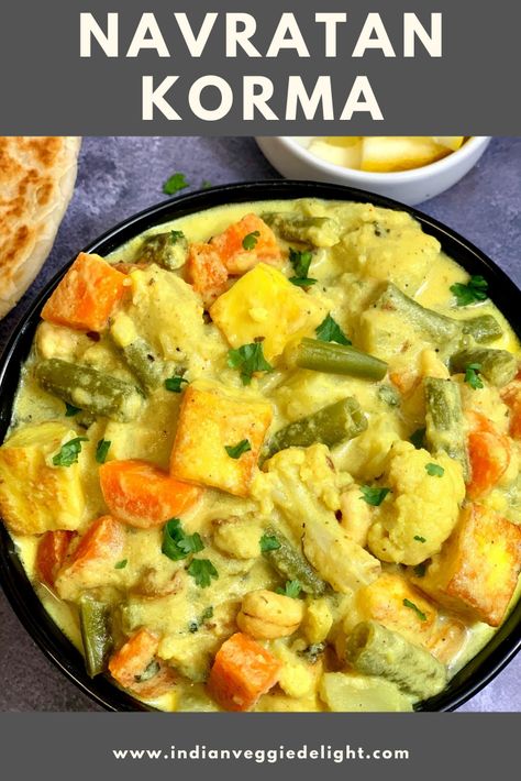 Navratan Korma, Veggie Korma, Vegetable Korma Recipe, Indian Curry Recipes, Instant Pot Indian, Vegetable Korma, Vegan Curry Recipes, Korma Recipe, Healthy Vegetarian Dinner