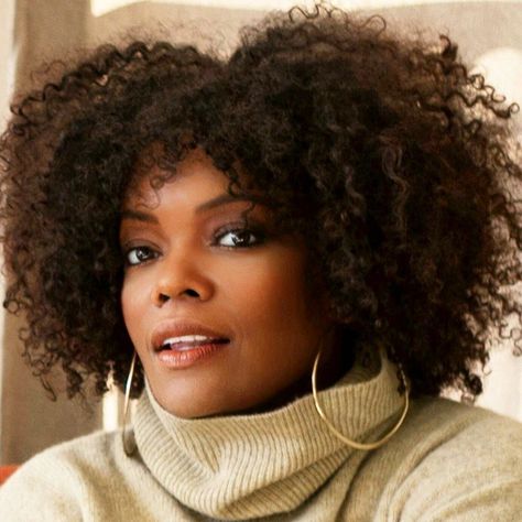 Yvette Nicole Brown Nicole Brown, Yvette Nicole Brown, Black Entertainment, African American Culture, Black Actors, Black Hollywood, Black Dolls, Natural Hair Inspiration, Black Doll