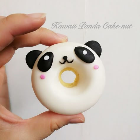 Panda Birthday Party Decorations, Donat Glaze, Panda Birthday Cake, Panda Food, Panda Cupcakes, Bolo Panda, Panda Cookies, Panda Baby Showers, Panda Items