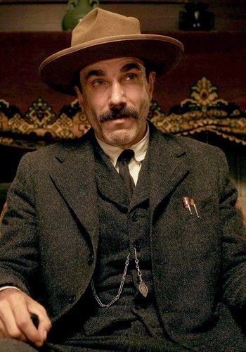 Daniel Plainview (There Will Be Blood) Daniel Plainview, There Will Be Blood, Thomas Anderson, Daniel Day, Paul Dano, Day Lewis, Blockbuster Movies, Film History, Beard Styles