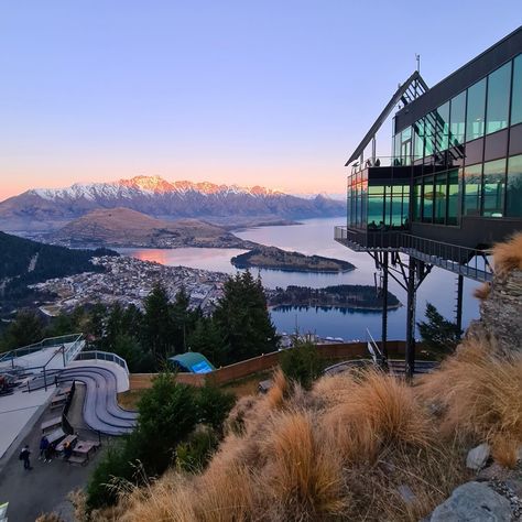 New Zealand Vision Board, Queenstown Aesthetic, Living In New Zealand Aesthetic, New Zealand Travel Aesthetic, New Zealand Winter Aesthetic, New Zealand Aesthetic Landscape, New Zealand Aesthetic City, Queenstown New Zealand Aesthetic, Vision Wallpaper