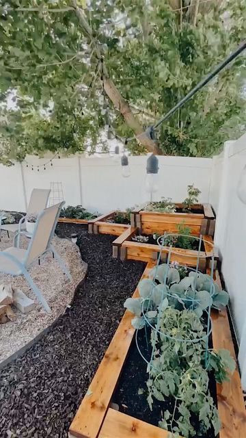 Renter Friendly Backyard, Castle Bricks, Diy Renter Friendly, Witch's Garden, Raised Gardens, Witch Garden, Making A House A Home, Home Outside, Outside Spaces