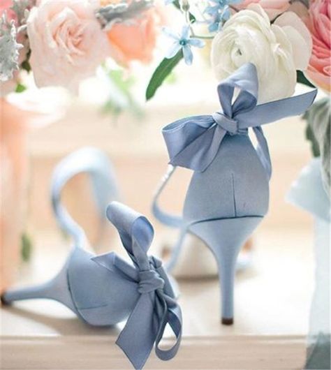 Mode Pastel, Pink Wedding Shoes, Wedding Shoes Low Heel, Wedding Shoes Comfortable, Blue Wedding Shoes, Romantic Garden Wedding, Pink Bride, Wedding Colors Blue, Bleu Pastel