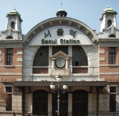 Old Seoul Station Clock - Seoul, Korea - Town Clocks Seoul Black And White Aesthetic, Seoul Station, Return To Seoul, Seoul Daytime, Euljiro Seoul, South Korea, Seoul, Clock, House Styles