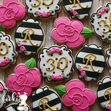 150 cookies going out today✔️ Kate Spade inspired birthday🌸🖤💞 . . . #sugarcookies #customsugarcookies #decoratedcookies #decoratedsugarcookies #customsweets #itsallaboutthecookie #cookieart #cookiesofinstagram #desserttable #partyfavors #edibleart #partyplanner #instacookies #katespade #katespadebirthday #katespadecookies Kate Spade Cookies Decorated, Kate Spade Inspired Cake, Kate Spade 50th Birthday Party, Kate Spade Birthday Party Decoration, 50 Birthday Cookies, Kate Spade Birthday Party, Kate Spade Cake, Kate Spade Inspired Party, Kate Spade Party