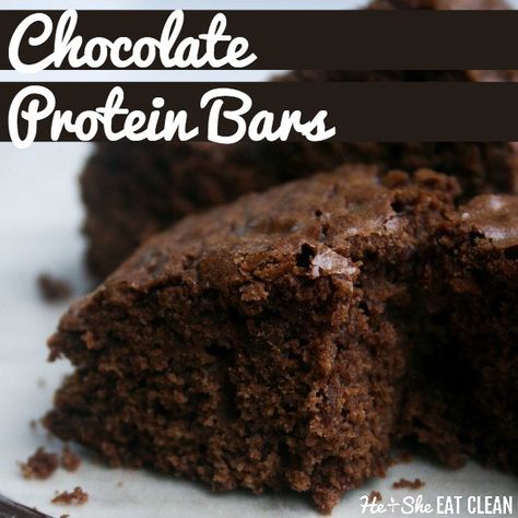 It looks like a big batch of sugar-laden brownies, doesn't it? These aren't brownies...these are Jamie Eason's Chocolate Protein Bars! Try them, they are delicious! Many store-bought protein bars are loaded with sugar and other artificial ingredients. Try making your own so that you have something c Protein Brownies Recipe, Low Carb Protein Bars, Chocolate Protein Bars, Jamie Eason, Protein Bars Homemade, Protein Cake, Protein Brownies, Protein Bar Recipes, Protein Powder Recipes