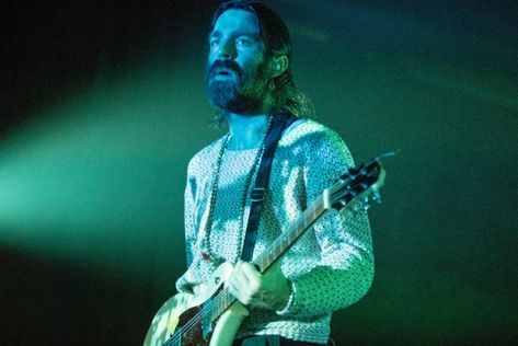 Nick Murphy Revisits 'Run Fast Sleep Naked' for New 'Dangerous' Remix EP #daily #news #hypebeast #mux #muxjasper #fivedoubleues Nick Murphy, Human Mind, How To Run Faster, Daily News, Two By Two, Sleep, Running, Music