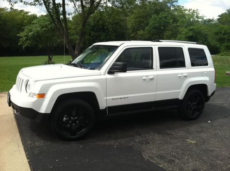 Hiya from Ohio! - Jeep Patriot Forums White Jeep Patriot, Jeep Patriot Lifted, Jeep Patriot Sport, 1st Car, Jeep Wrangler Lifted, Jeep Baby, White Jeep, Cars Accessories, Best Suv