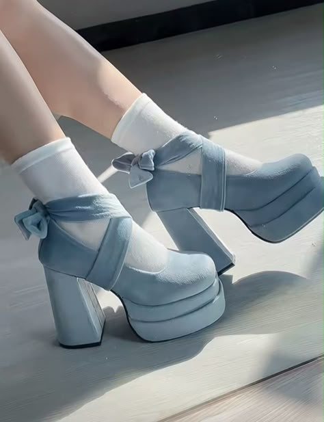 Study Together, Study With Me, Pretty Heels, Cosplay Kawaii, Psychology Student, Fashion Shoes Heels, Cute Shoes Heels, Shoes Heels Classy, Kawaii Shoes