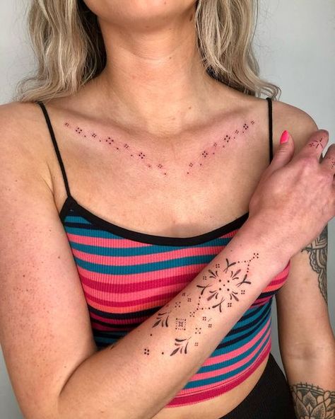 Sarah Tattoo, Ornamental Tattoos, Earthy Tattoos, Collarbone Tattoo, Bone Tattoo, Dragon Tattoo For Women, Back Of Neck Tattoo, Flash Tattoo Designs, Dope Tattoos For Women