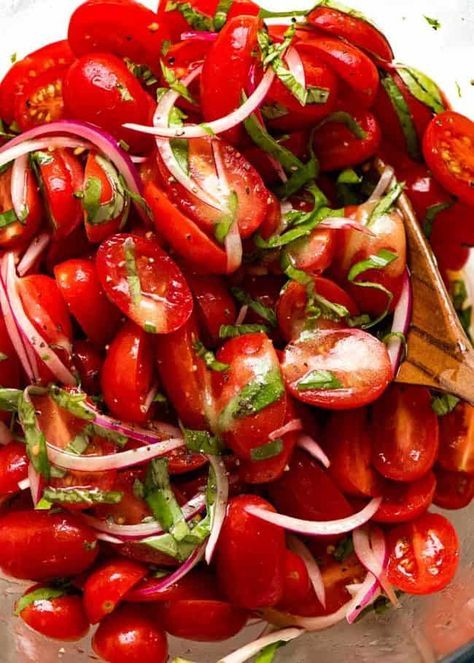 Best Tomato Salad Recipe, Tomato And Basil Salad, Tomato Basil Salad, Tomato Salad Recipe, Basil Salad, Cherry Tomato Salad, Modern Proper, Tomato Salad Recipes, Simple Vinaigrette