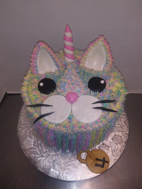 Rainbow unicorn cat cake Rainbow Cat Cake, Rainbow Cat Cakes Birthday, Unicorn Cat Cake, Cat Unicorn Cake, Caticorn Cake, Unicorn Cat Cake Birthday, Rainbow Caticorn Cake, Kittycorn Birthday Cake, 16th Birthday Cake For Girls