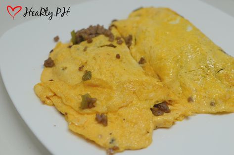 Omelete Recipes, Recipe For Ground Beef, Make Step By Step, Omelets Recipe, Easy Ground Beef, Omelet, Ground Beef Recipes, Serving Plates, Ground Beef