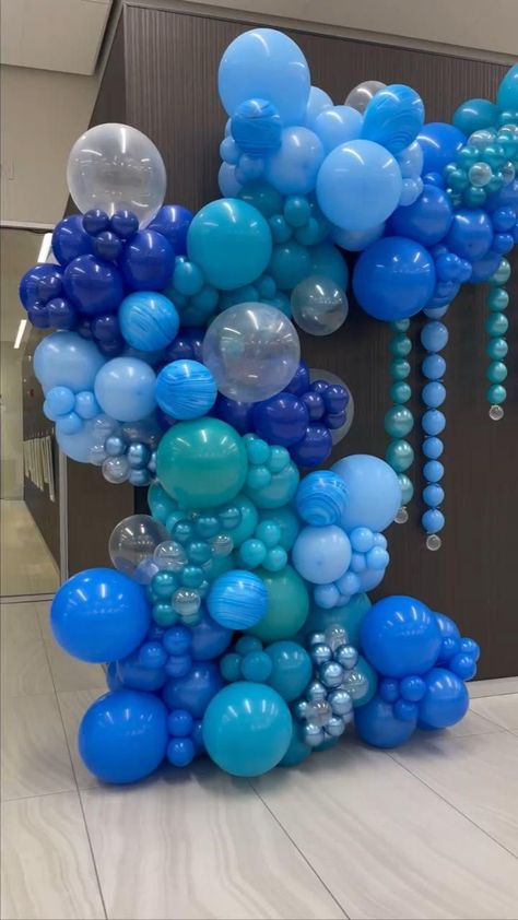 Blue Balloon Garland, Party Balloons Diy, Deco Ballon, Balloon Kits, Balloon Crafts, Blue Balloon, Diy Balloon Decorations, Balloons Party, Birthday Party Theme Decorations