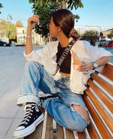 Outfits veraniegos que van a necesitar unos converse Fest Outfits, Outfits With Converse, Causual Outfits, Outfit Aesthetic, Mode Inspo, Looks Style, Mode Inspiration, Looks Vintage, College Outfits