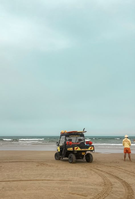 Lifeguard Aesthetic Beach, Lifeguard Wallpaper, Beach Lifeguard Aesthetic, Life Guard Aesthetic, Lifeguard Aesthetic, Beach Safety, Portugal Summer, West Wittering, Surfer Guys