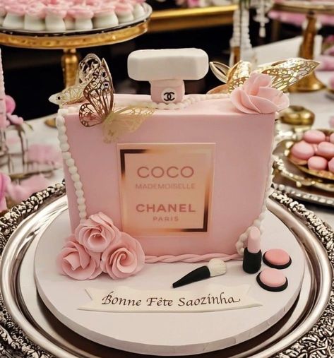 Perfume Birthday Cake, Cute Cakes Ideas, Perfume Bottle Cake, Michael Kors Cake, 50th Birthday Cake Images, Coco Chanel Cake, Cake Decor Ideas, Chanel Birthday Cake, Twenty Fine