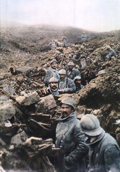 Ww1 Battles, Ww1 Photos, Ww1 Art, Ww1 History, Trench Warfare, Military Drawings, German Soldiers Ww2, Ww 1, French Army