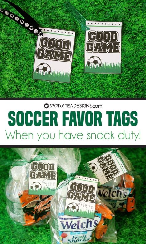 Soccer Favors, Soccer Mom Snacks, Soccer Game Snacks, Soccer Printables, Kids Soccer Team, Soccer Treats, Sport Snacks, Soccer Snacks, Sports Snacks