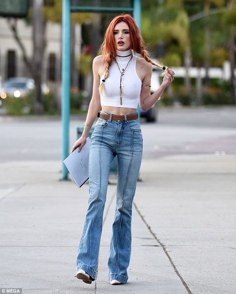 After the impersonation: The actress stopped for a second to twirl her long, ombre red and green locks which were styled in loose pigtail braids and cascaded past her shoulders Belle Thorne, Bella Thorne Style, Bella Throne, Bend And Snap, Bella Thorne, Celebrity Outfits, Kristen Stewart, Selena Gomez, Rihanna