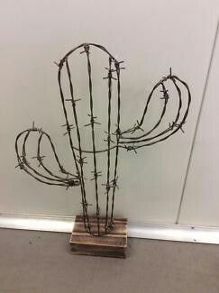 Wire Succulents, Barbed Wire Cactus, Barbed Wire Decor, Barbed Wire Art, Stone Park, Types Of Timber, Western Rooms, Wire Wall Art, Cactus Diy