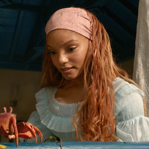 Halle Bailey Aesthetic, Ariel Movie, Ariel Icon, Halle Bailey Little Mermaid, Ariel Hair, Little Mermaid Live Action, Little Mermaid Dresses, Chloe Bailey, Chloe X Halle