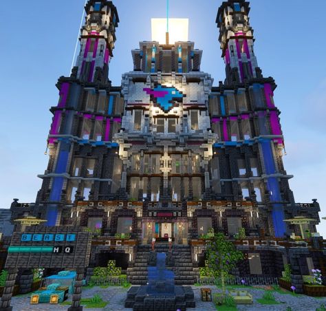 Minecraft Tower, Minecraft Inspiration, Tower Of Pisa, Minecraft Building, Leaning Tower Of Pisa, Empire State Building, Pisa, Notre Dame, Minecraft